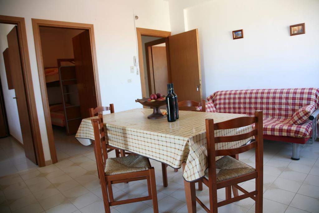 Residence Marino Balestrate Phòng bức ảnh